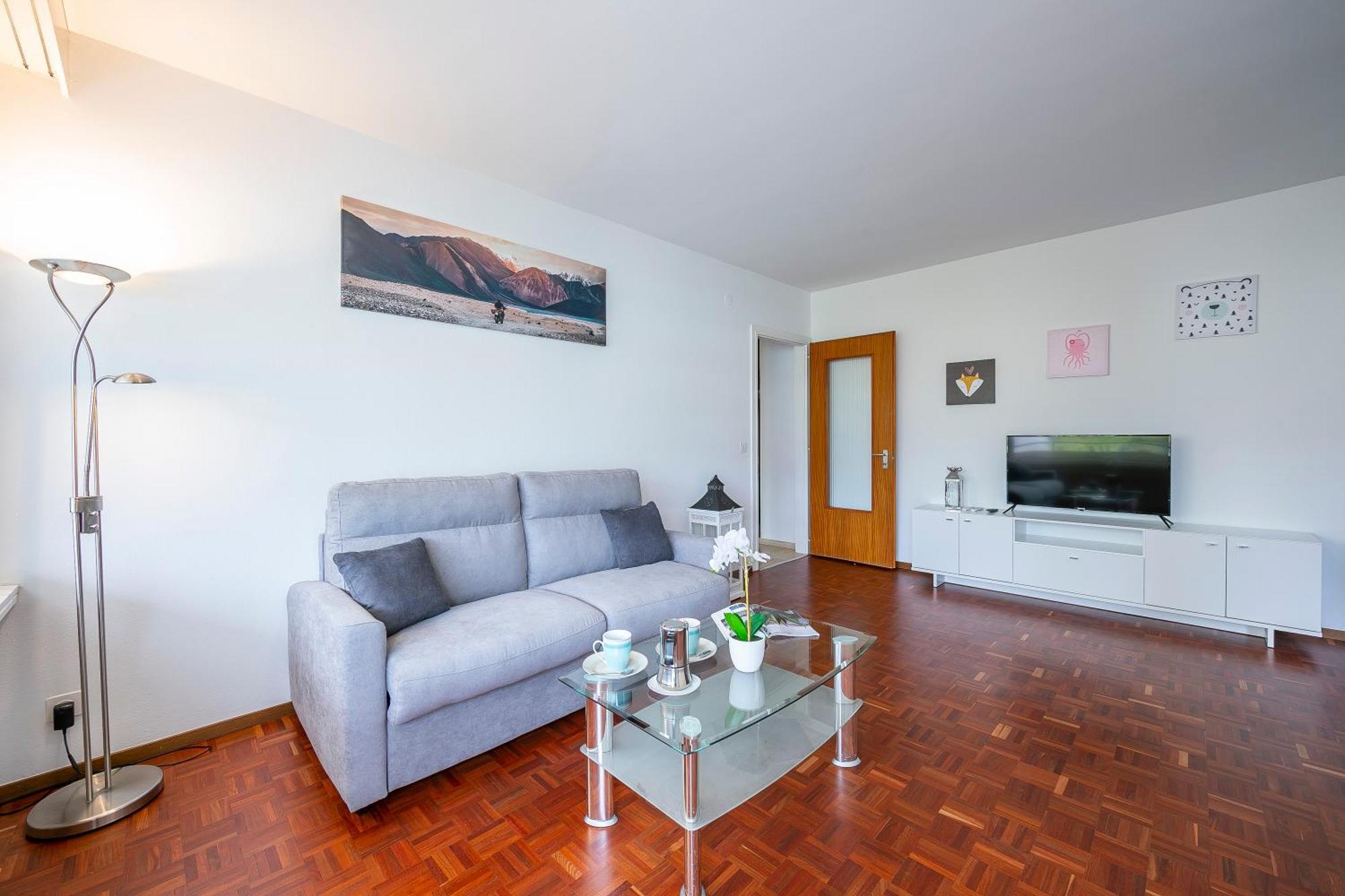 Lido Apartment - Happy Rentals Locarno Bagian luar foto